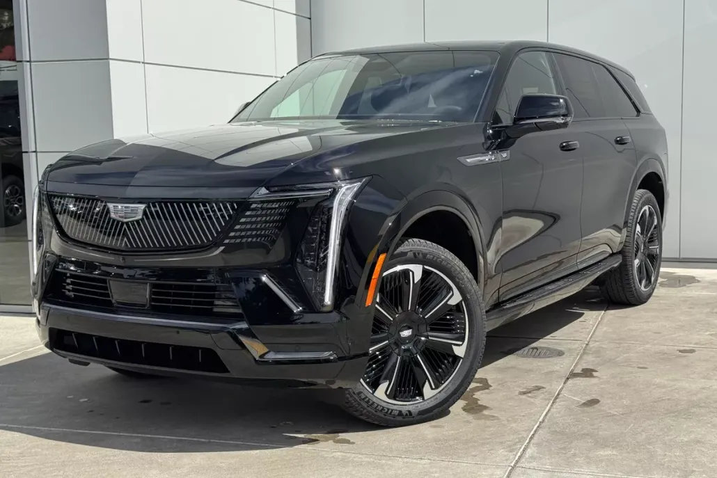 2025 Cadillac Escalade IQ Sport photo 1