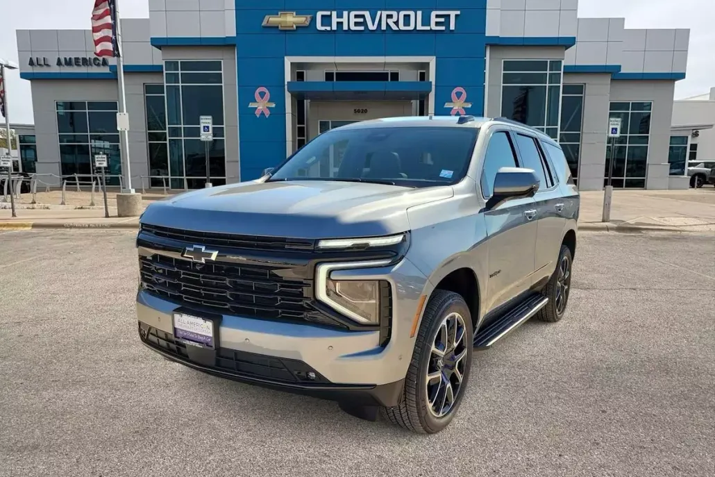 2026 Chevrolet Tahoe RST photo 1