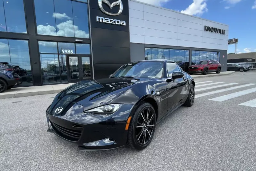 2025 Mazda MX-5 Miata Miata RF Grand Touring photo 1