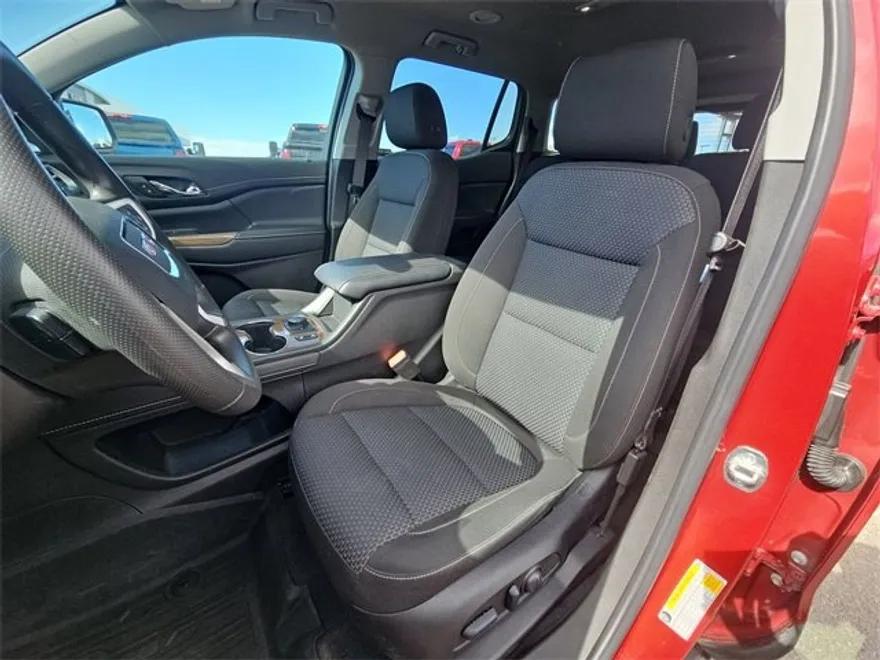 2022 Gmc Acadia SLE photo 1
