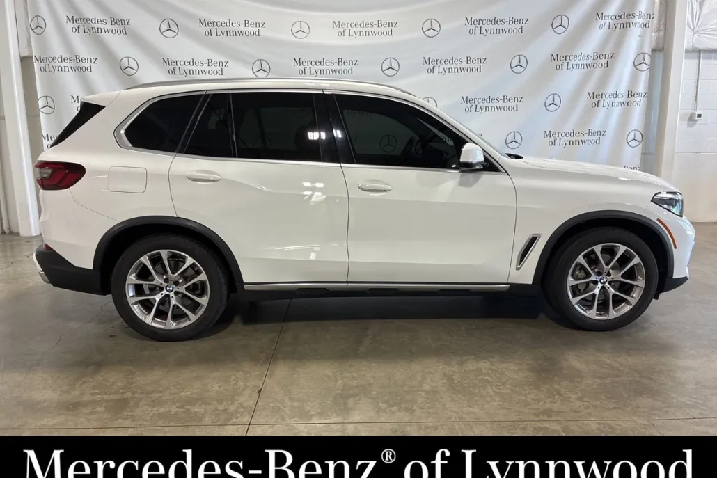 2022 Bmw X5 xDrive40i photo 1