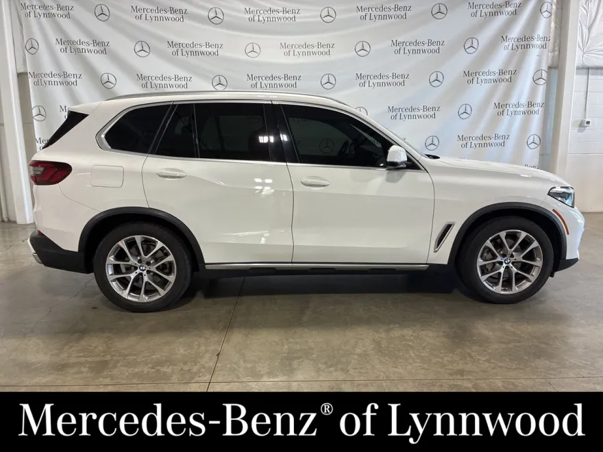 2022 Bmw X5 xDrive40i photo 1