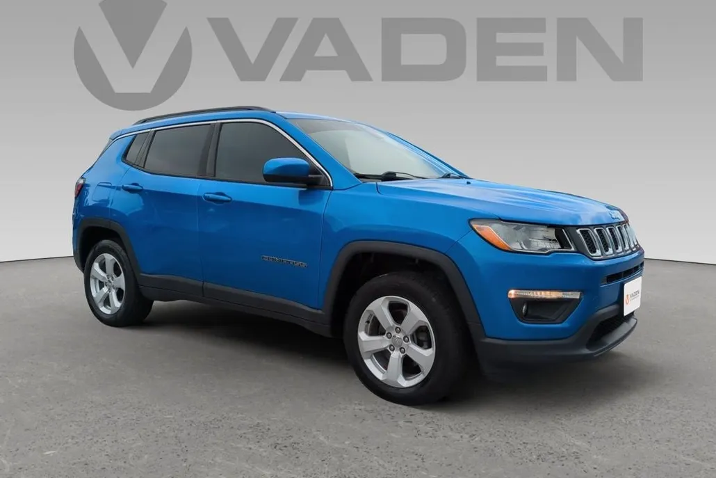 2018 Jeep Compass Latitude photo 1
