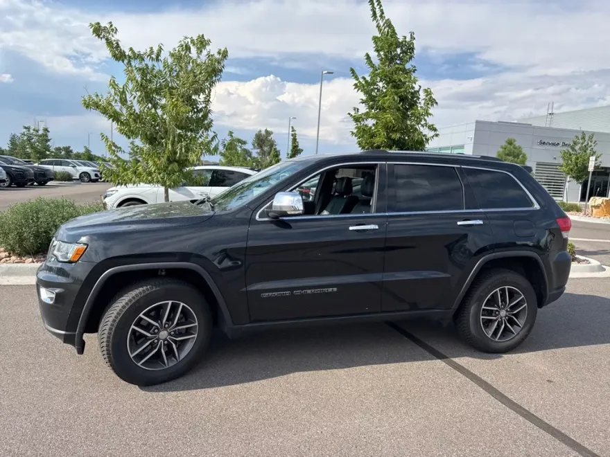 2018 Jeep Grand Cherokee Limited photo 1