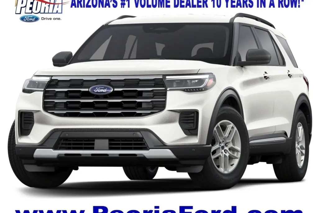 2025 Ford Explorer photo 1