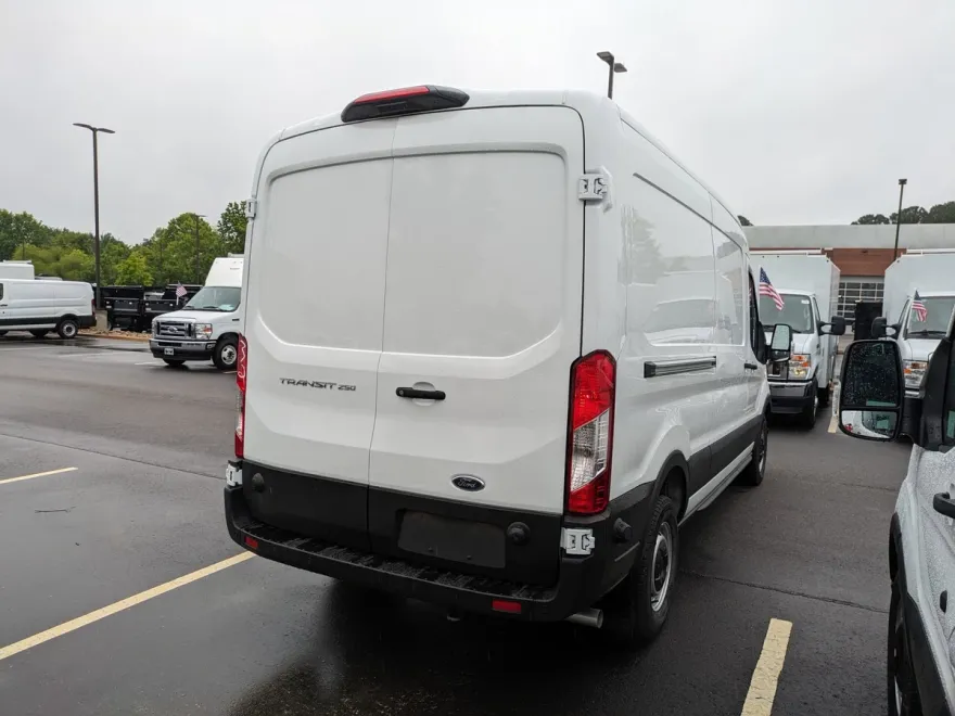 2025 Ford Transit Cargo Van photo 1