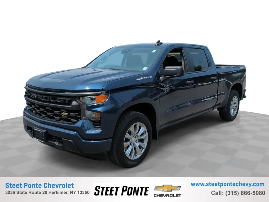 2023 Chevrolet Silverado 1500 Custom photo 1