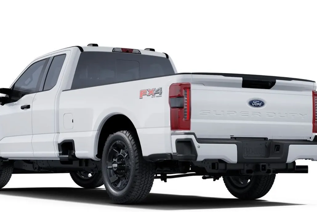2025 Ford F-350 photo 1
