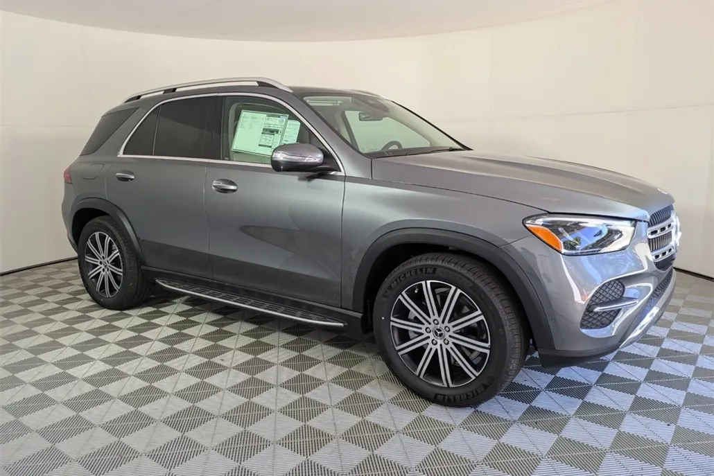 2025 Mercedes Benz GLE 350 4MATIC photo 1