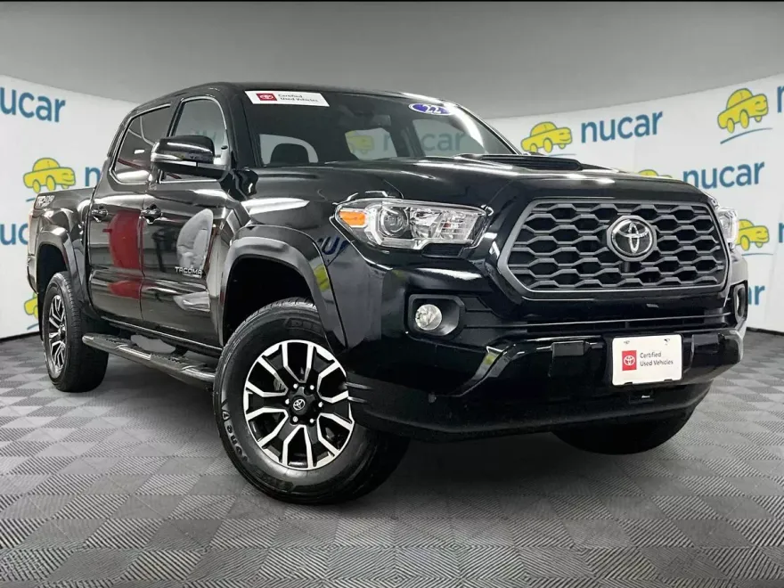 2022 Toyota Tacoma TRD Sport photo 1