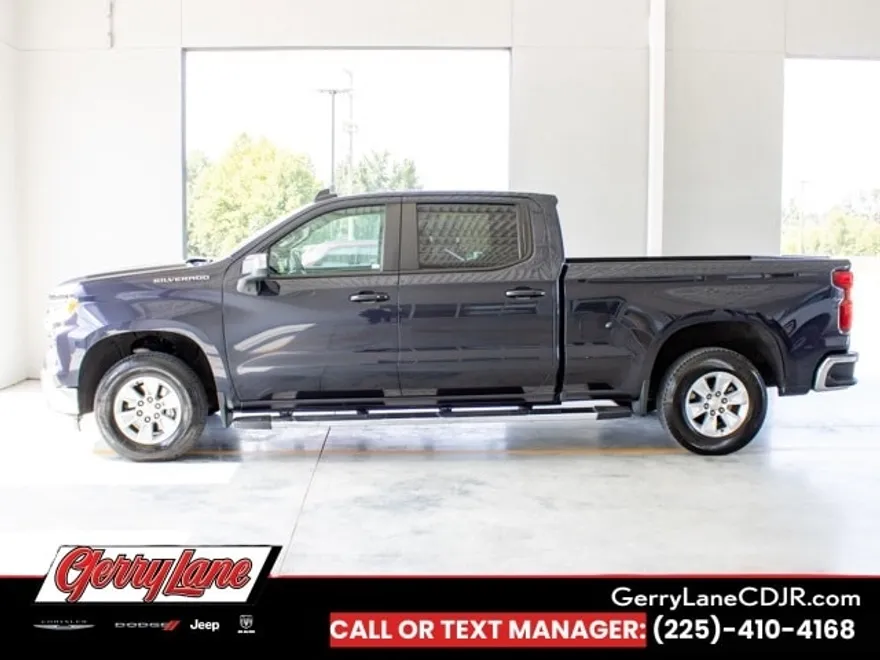 2024 Chevrolet Silverado 1500 LT photo 1