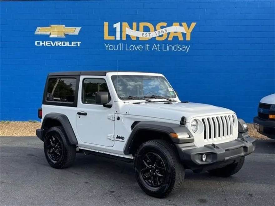2023 Jeep Wrangler Sport S photo 1