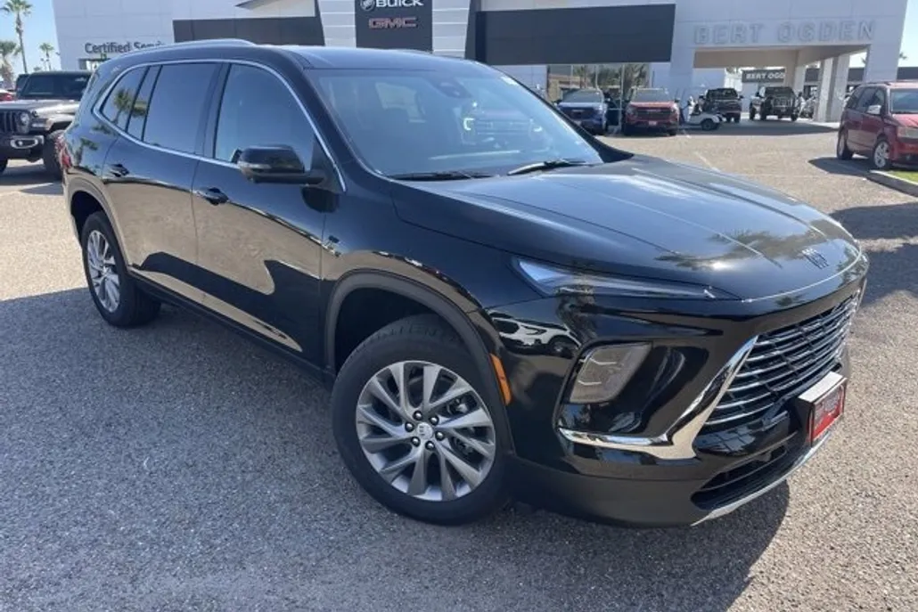 2026 Buick Enclave Preferred photo 1