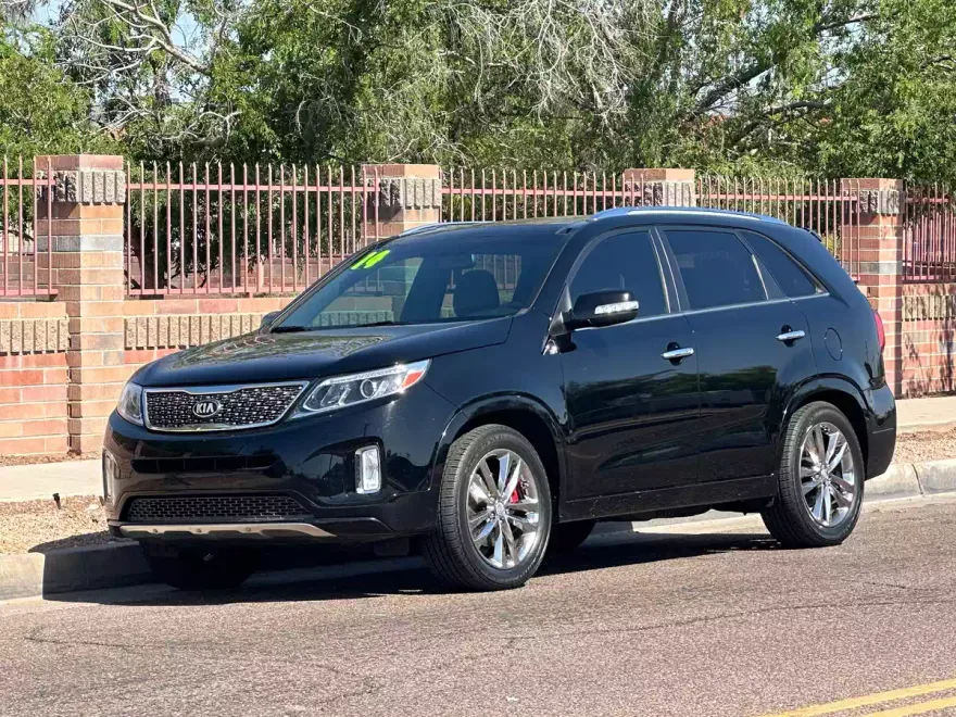 2014 Kia Sorento SX photo 1