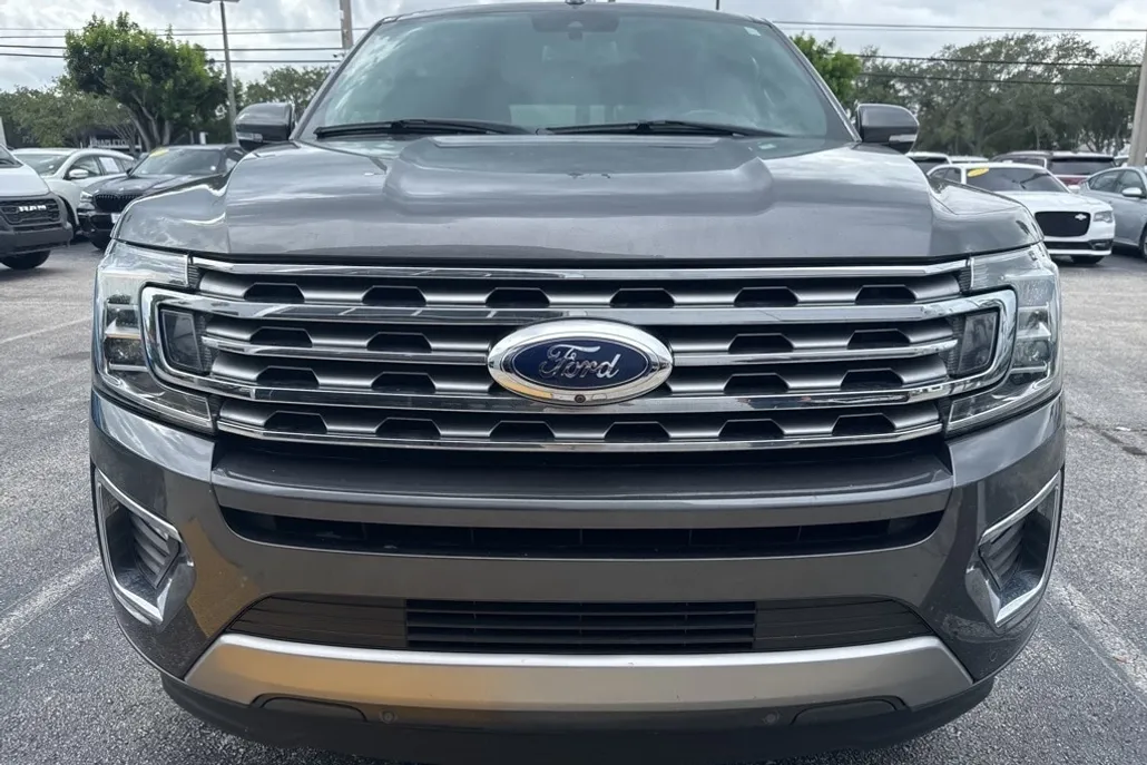 2019 Ford Expedition Limited photo 1