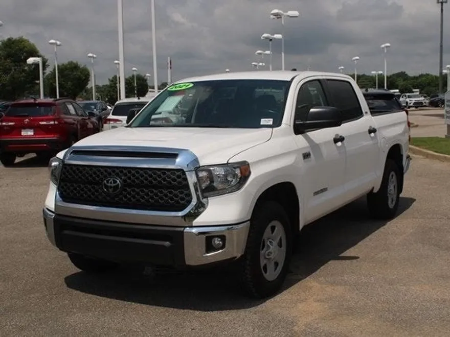 2021 Toyota Tundra SR5 CrewMax photo 1
