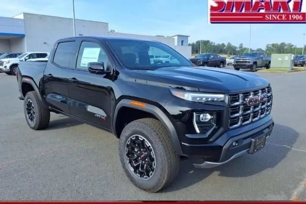 2026 Gmc Canyon AT4 photo 1