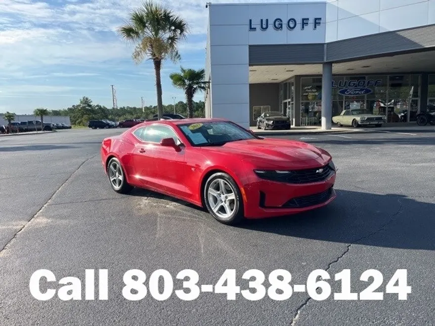 2019 Chevrolet Camaro 1LT photo 1