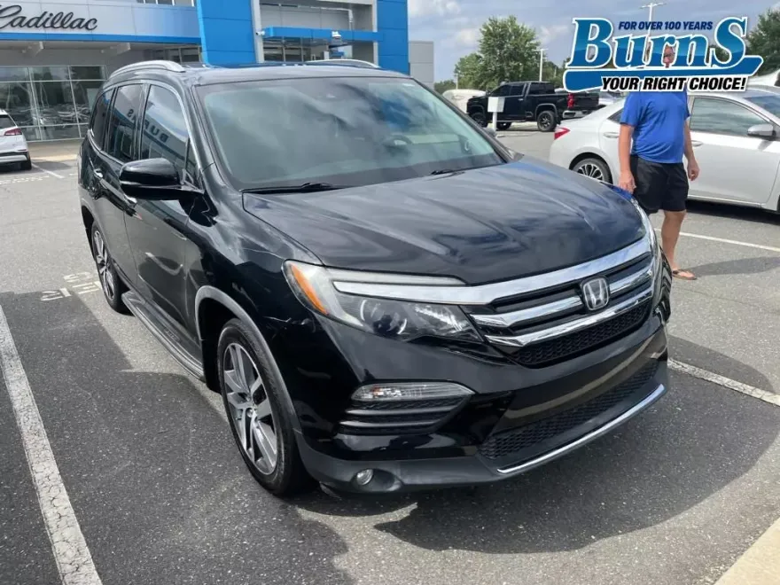 2018 Honda Pilot Elite photo 1