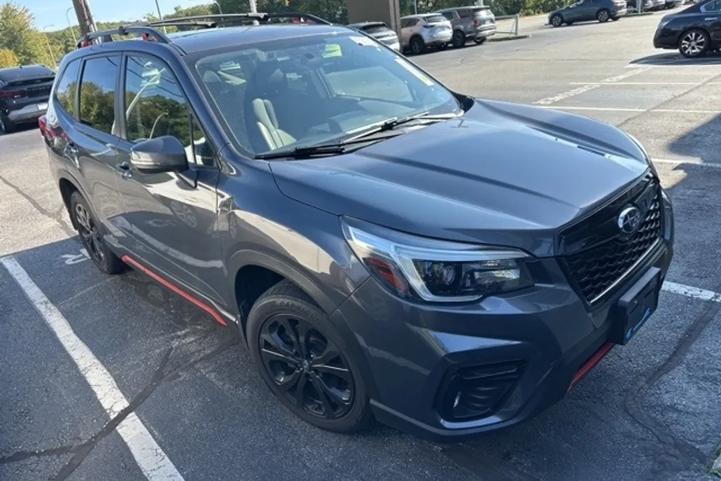 2021 Subaru Forester Sport photo 1