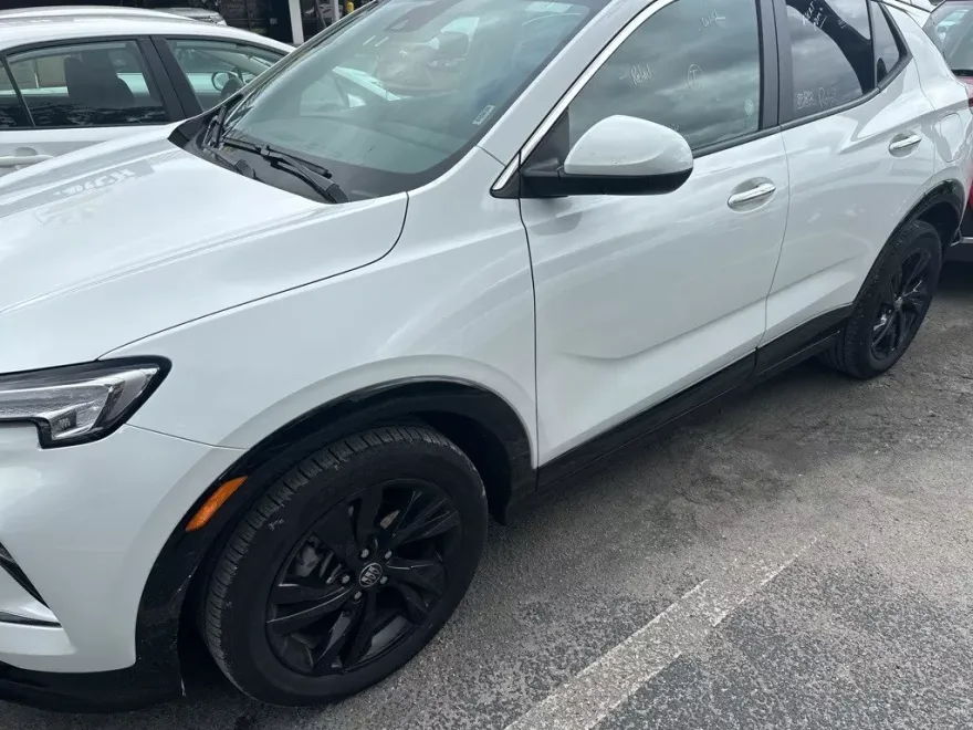 2024 Buick Encore GX Sport Touring photo 1
