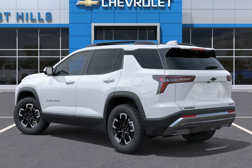 2026 Chevrolet Equinox ACTIV photo 1