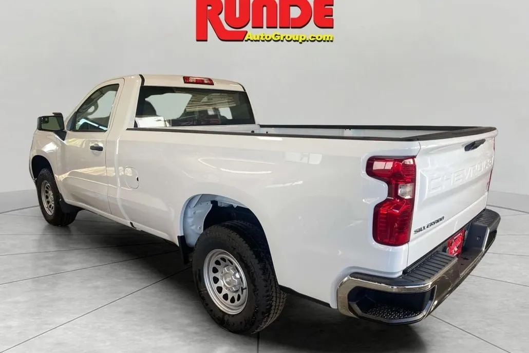 2025 Chevrolet Silverado 1500 Work Truck photo 1