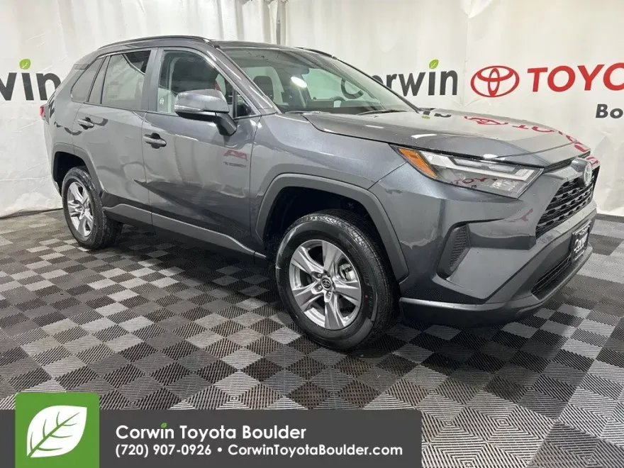 2025 Toyota RAV4 XLE photo 1