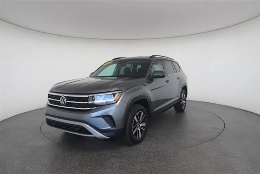 2023 Volkswagen Atlas SE photo 1
