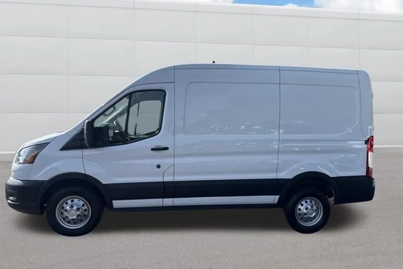 2023 Ford Transit photo 1