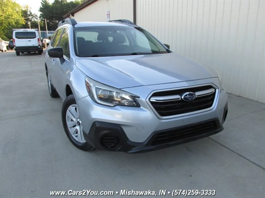 2018 Subaru Outback 2.5i photo 1