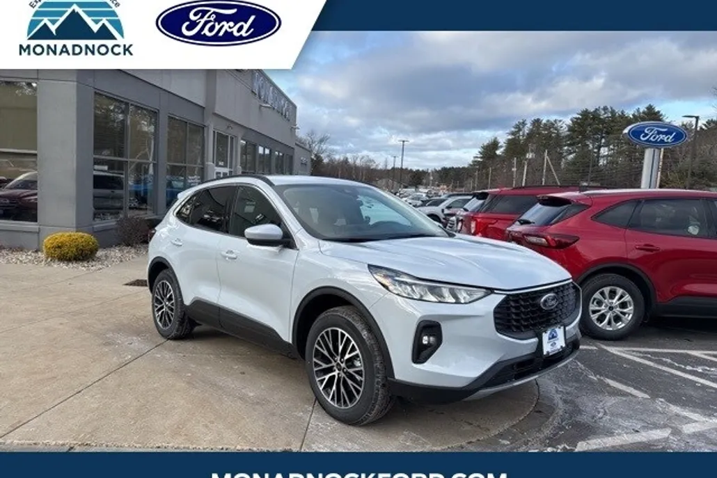2025 Ford Escape Base photo 1