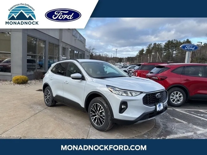 2025 Ford Escape Base photo 1