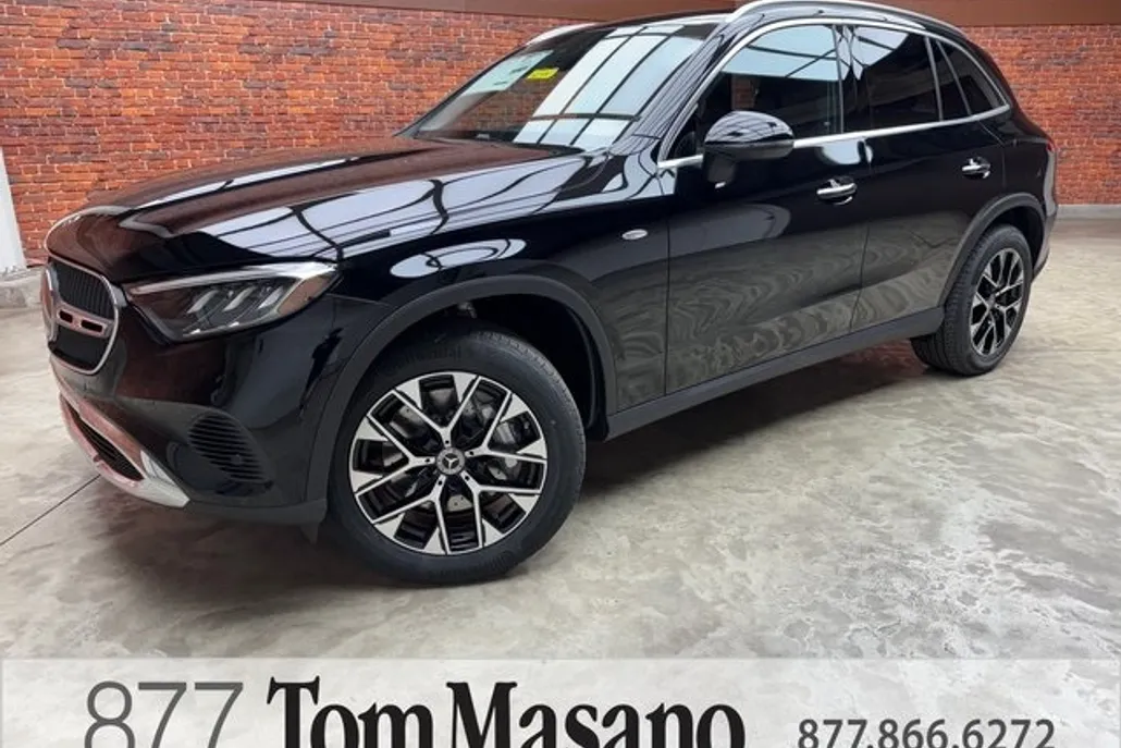 2025 Mercedes Benz GLC 350e 4MATIC photo 1