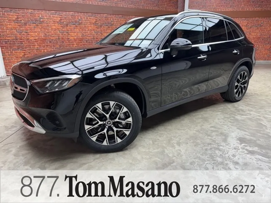 2025 Mercedes Benz GLC 350e 4MATIC photo 1