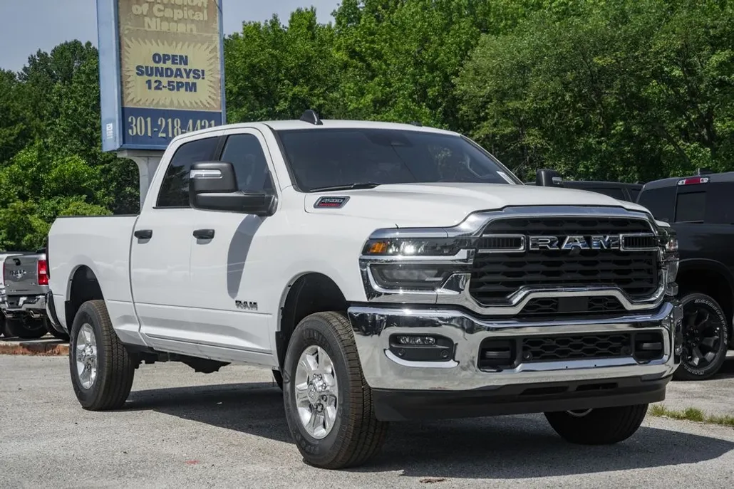 2025 Ram 2500 Big Horn photo 1