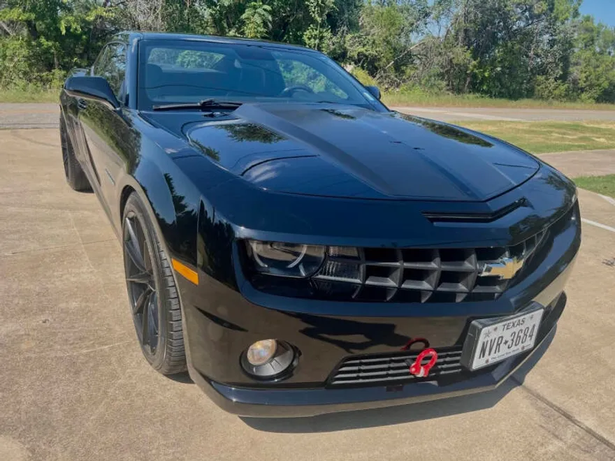 2010 Chevrolet Camaro Coupe 2SS photo 1