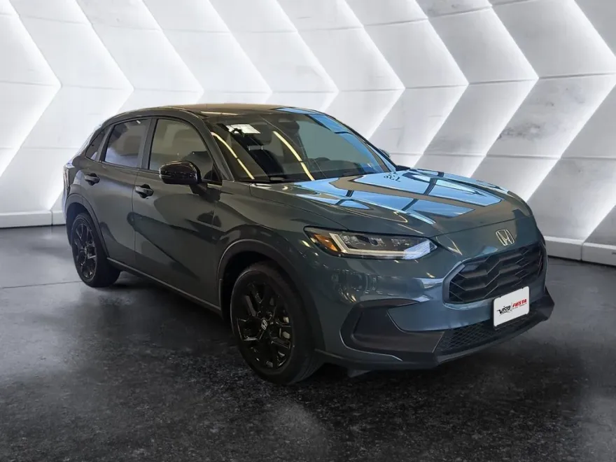 2025 Honda HR-V Sport photo 1