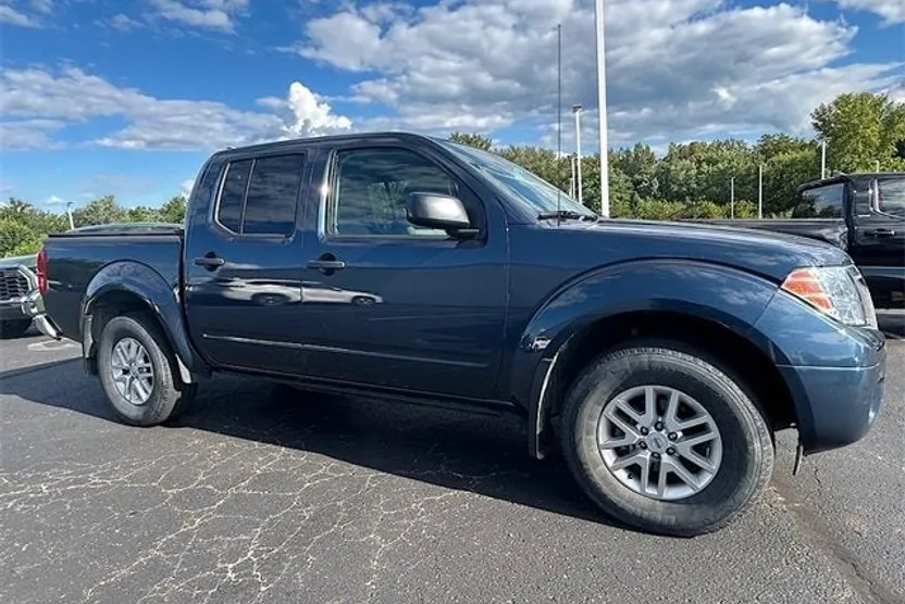2021 Nissan Frontier SV photo 1