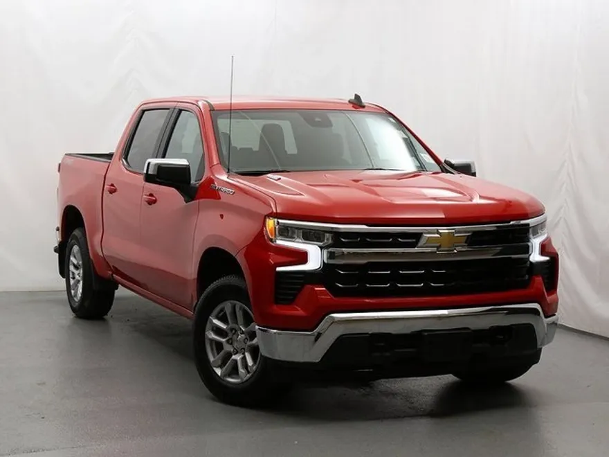 2023 Chevrolet Silverado 1500 LT photo 1