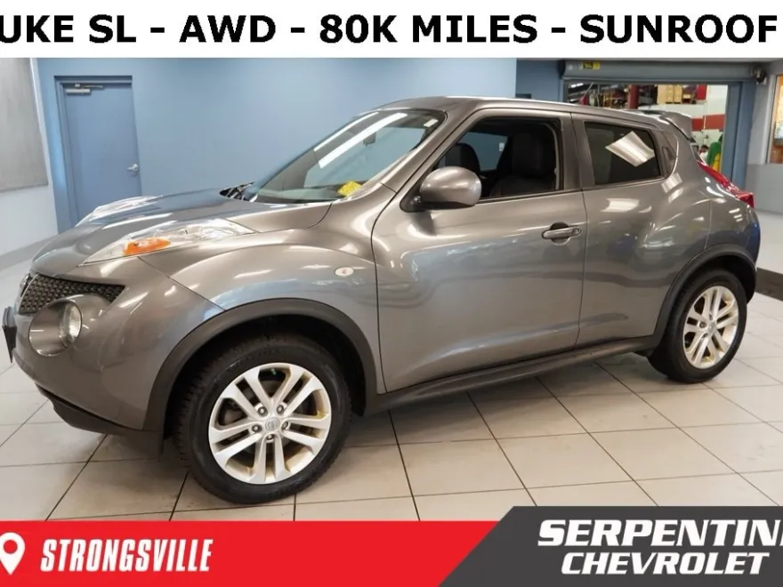 2013 Nissan Juke SL photo 1