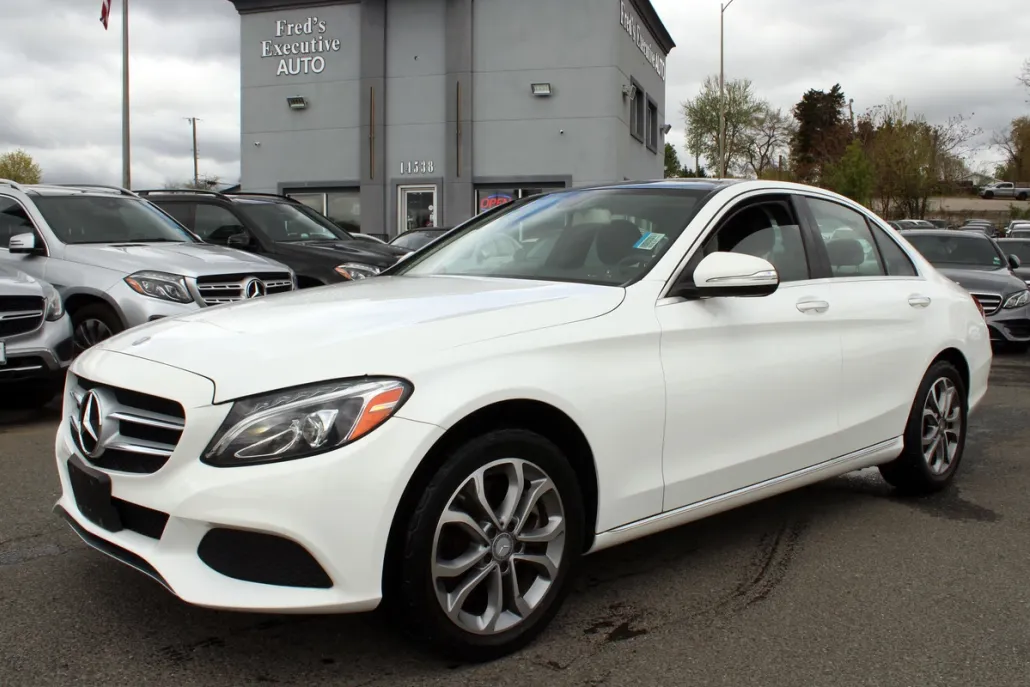 2015 Mercedes Benz C 300 4MATIC photo 1