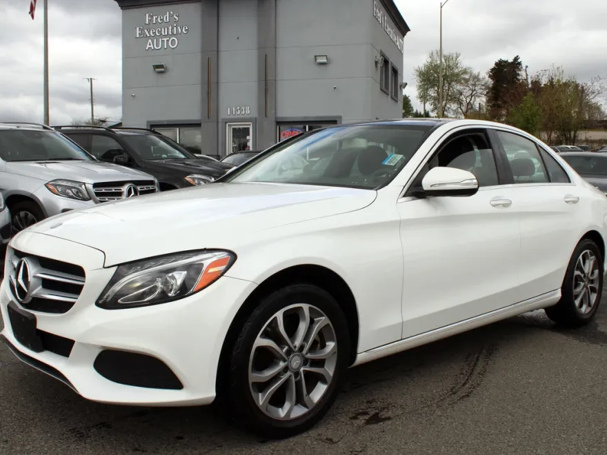 2015 Mercedes Benz C 300 4MATIC photo 1