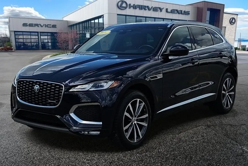 2024 Jaguar F-PACE P250 R-Dynamic S photo 1