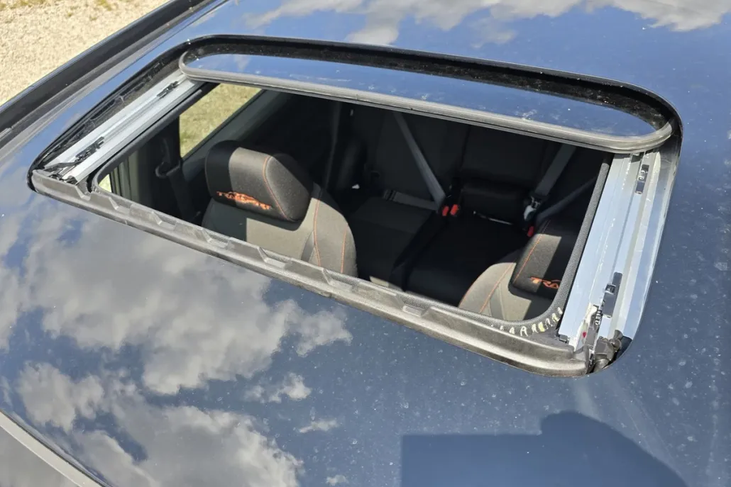 2026 Honda CR-V Hybrid photo 1