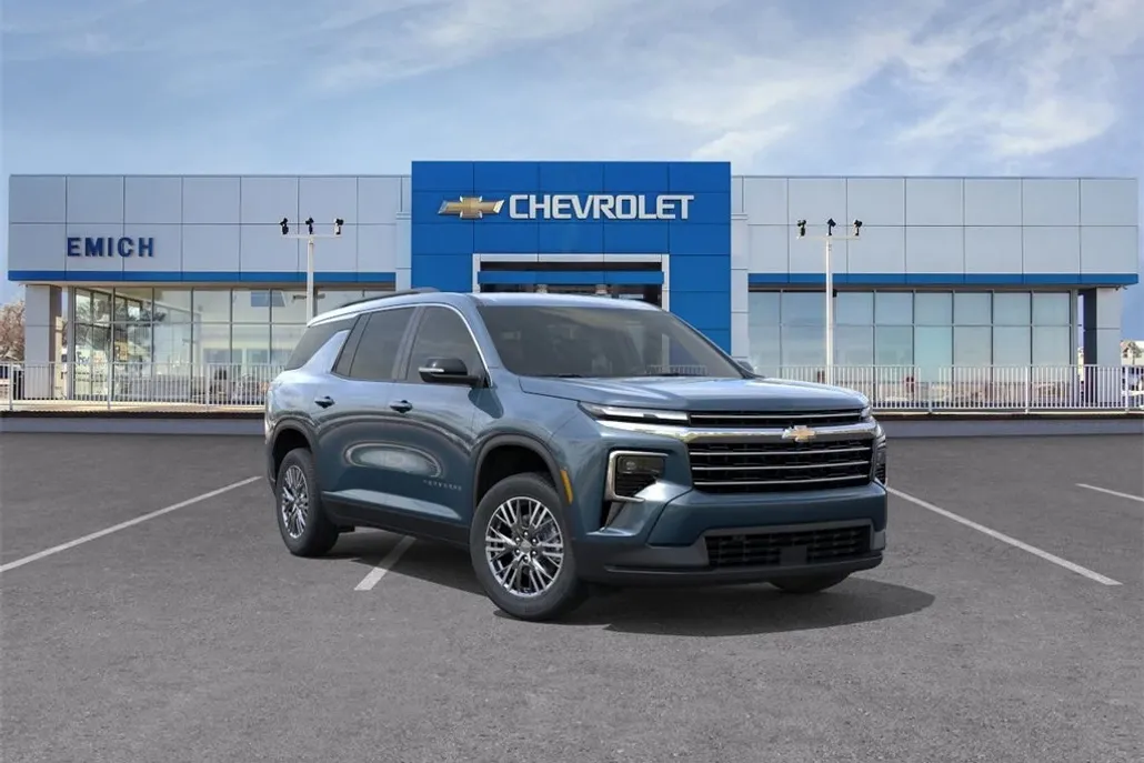 2026 Chevrolet Traverse photo 1