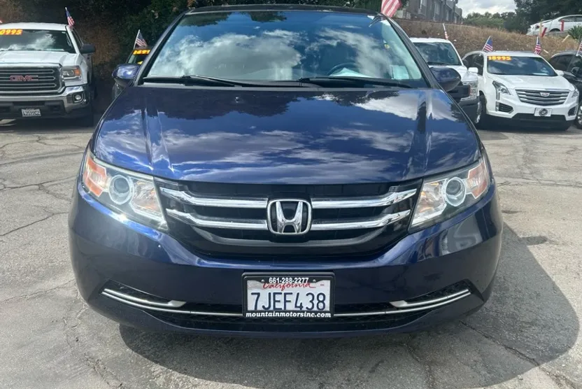 2015 Honda Odyssey EX-L photo 1