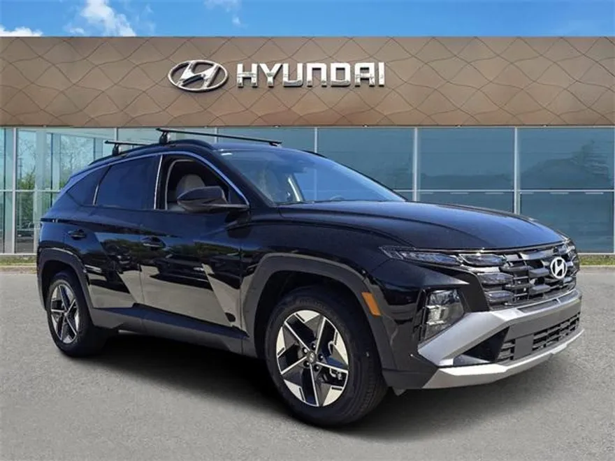 2025 Hyundai Tucson SEL photo 1