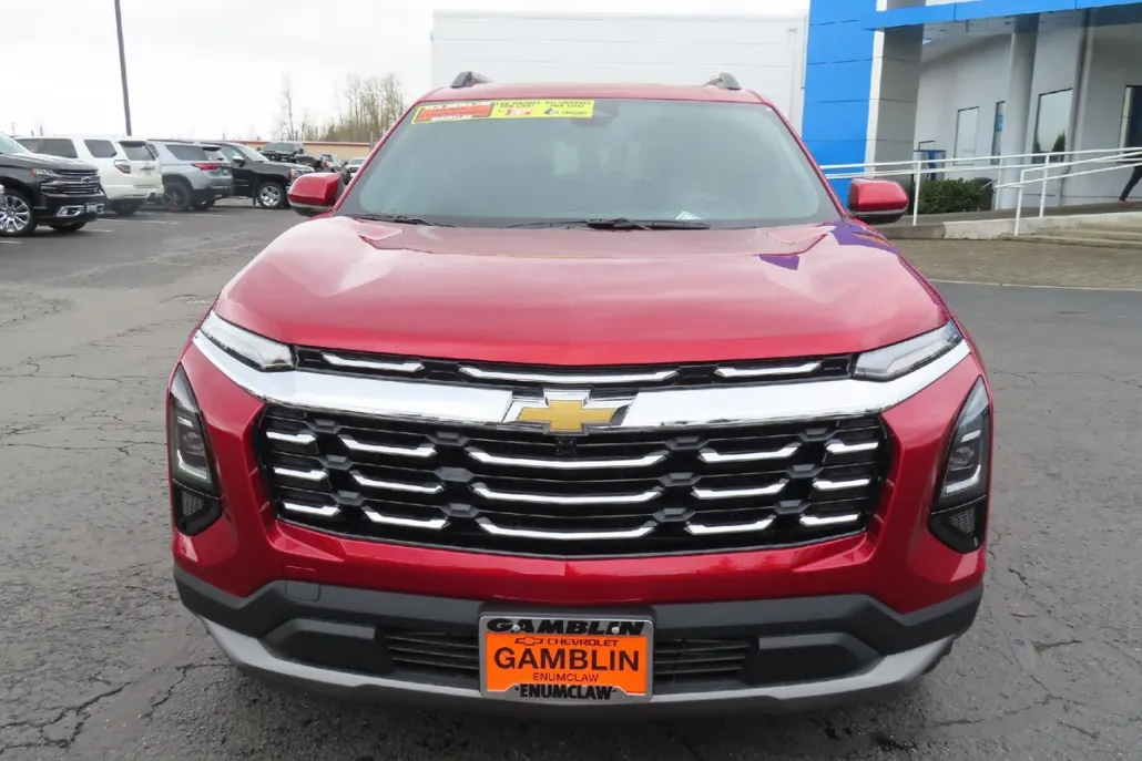2025 Chevrolet Equinox LT photo 1