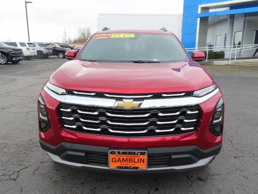 2025 Chevrolet Equinox LT photo 1